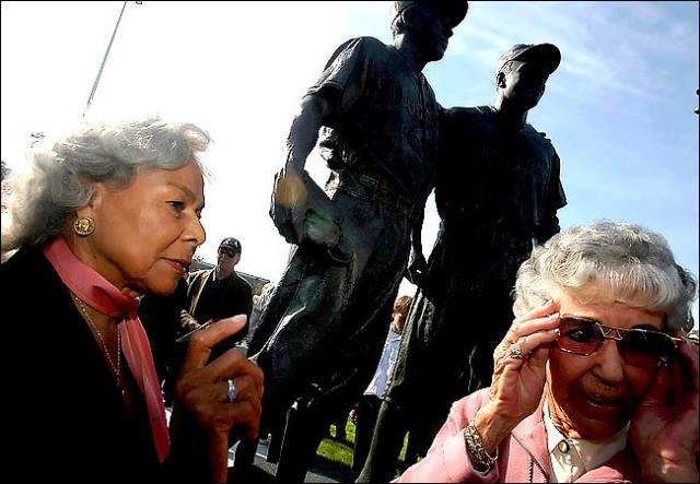 _2012dottie and rachel